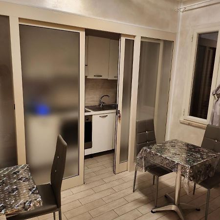 Rosilienza Suites Private Spa, Patio Garden Free Trasfer To & From Airport Fiumicino Dış mekan fotoğraf