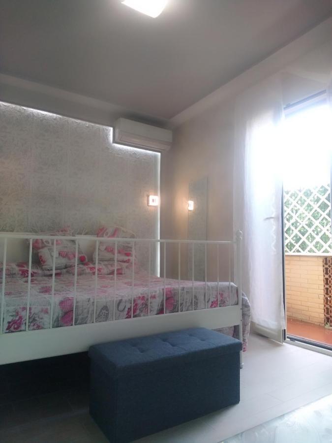 Rosilienza Suites Private Spa, Patio Garden Free Trasfer To & From Airport Fiumicino Dış mekan fotoğraf