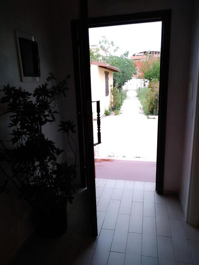 Rosilienza Suites Private Spa, Patio Garden Free Trasfer To & From Airport Fiumicino Dış mekan fotoğraf
