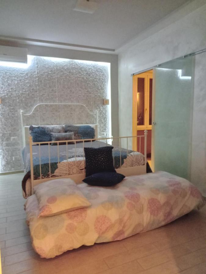 Rosilienza Suites Private Spa, Patio Garden Free Trasfer To & From Airport Fiumicino Dış mekan fotoğraf